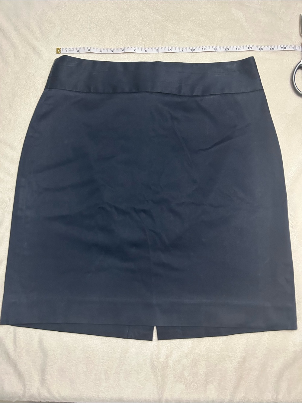 Banana Republic Navy Stretchy Pencil Skirt - Sleek Office Staple - Picture 2 of 6